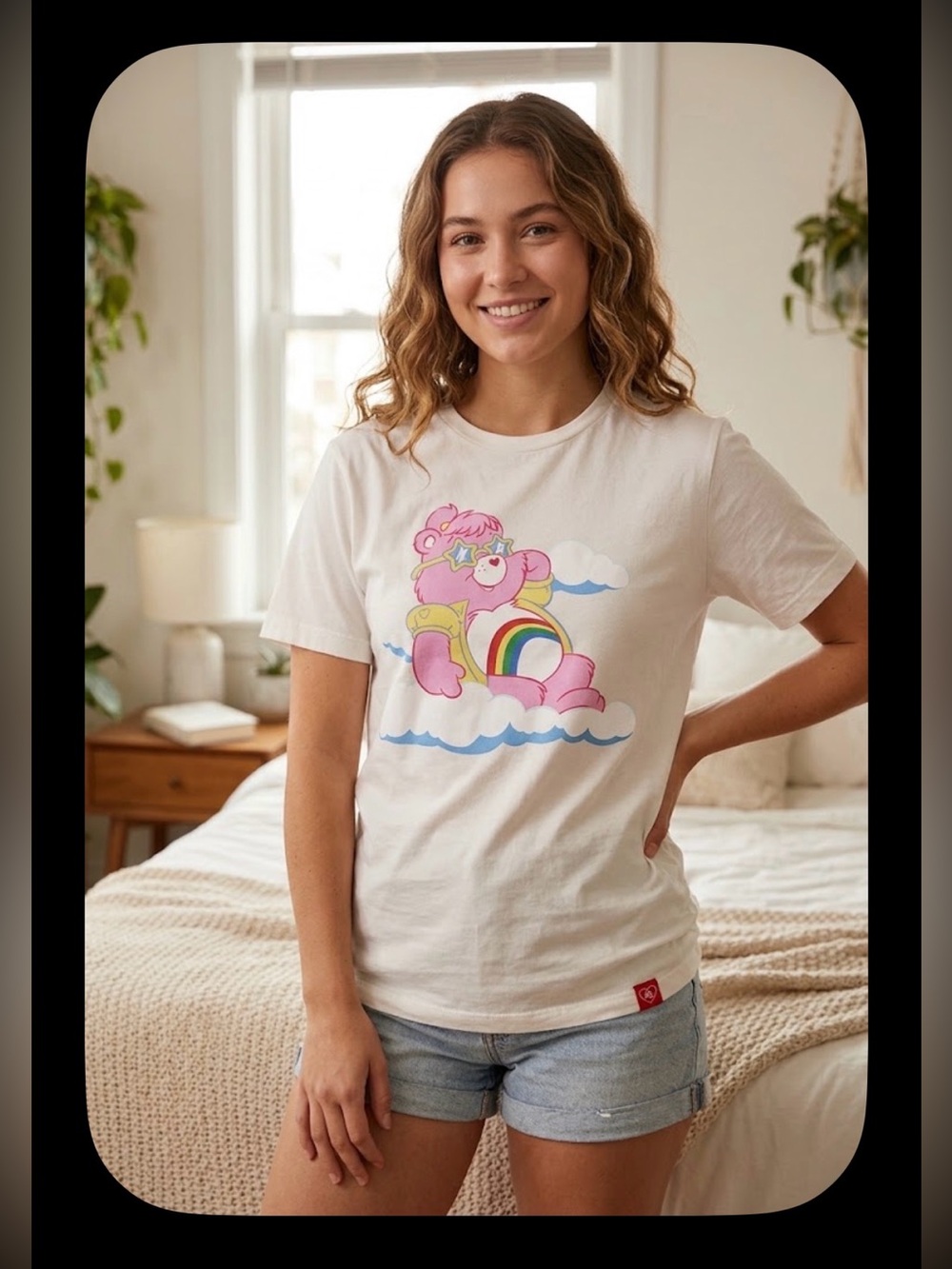 Retrokid White Graphic Care Bear T-Shirt Unisex XL